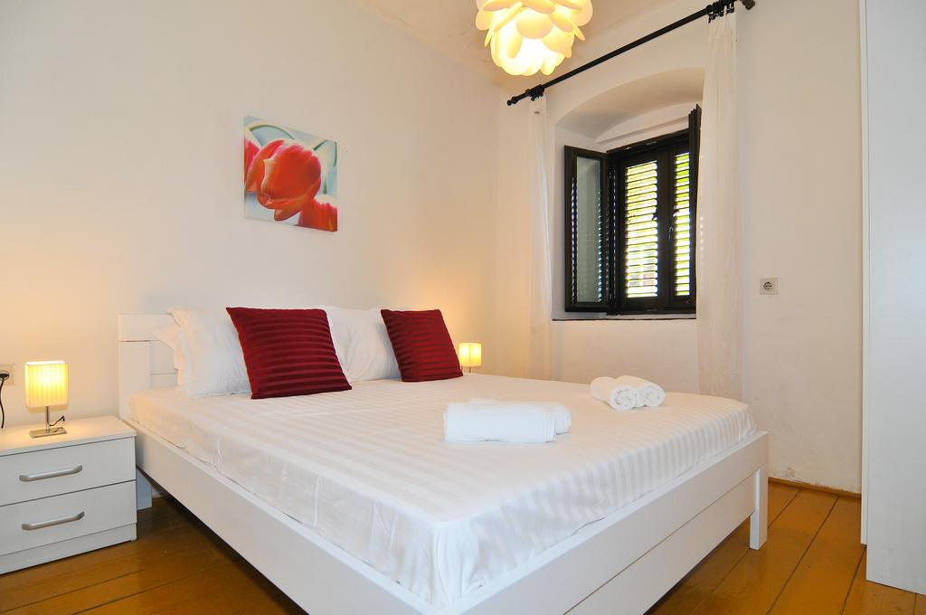 Holiday Home Maris Cattaro Esterno foto