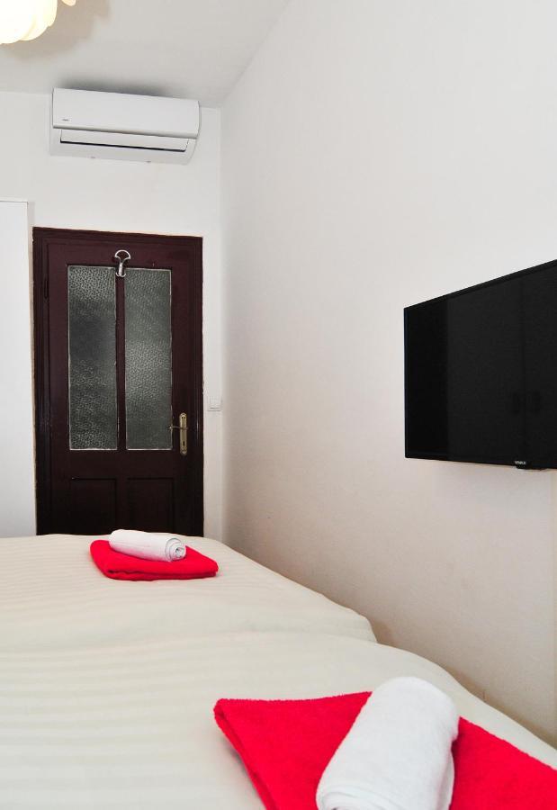 Holiday Home Maris Cattaro Esterno foto