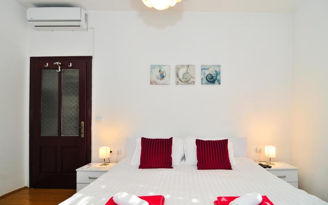 Holiday Home Maris Cattaro Esterno foto